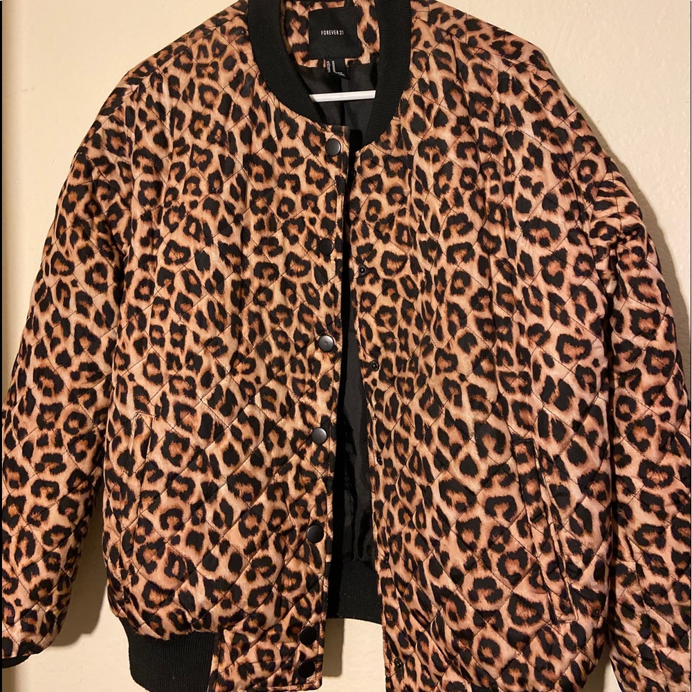 Cheetah print Bomber Jacket size:M